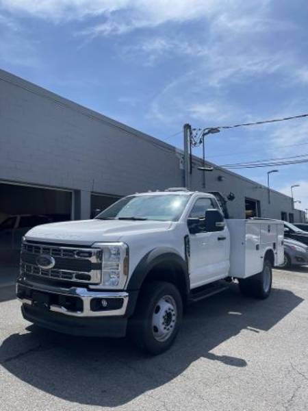 2024 Ford F-550SD XL