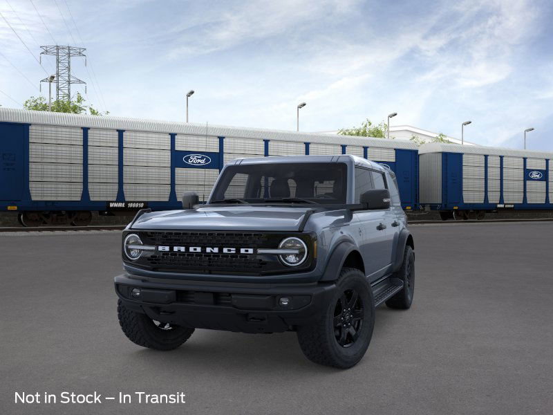 2025 Ford Bronco Outer Banks photo 2