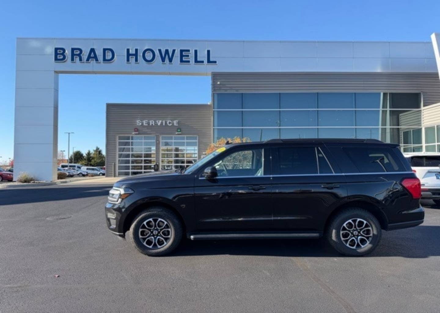 2024 Ford Expedition XLT's photo