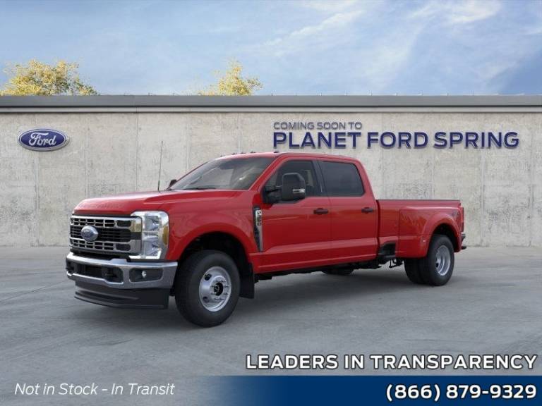 2026 Ford Super Duty F-350 DRW XLT 4WD Crew Cab 8' Box