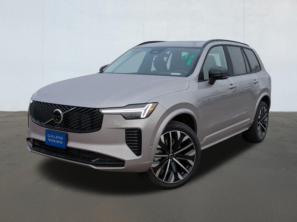2026 Volvo XC90 B6 Ultra Dark Theme 7-Seater
