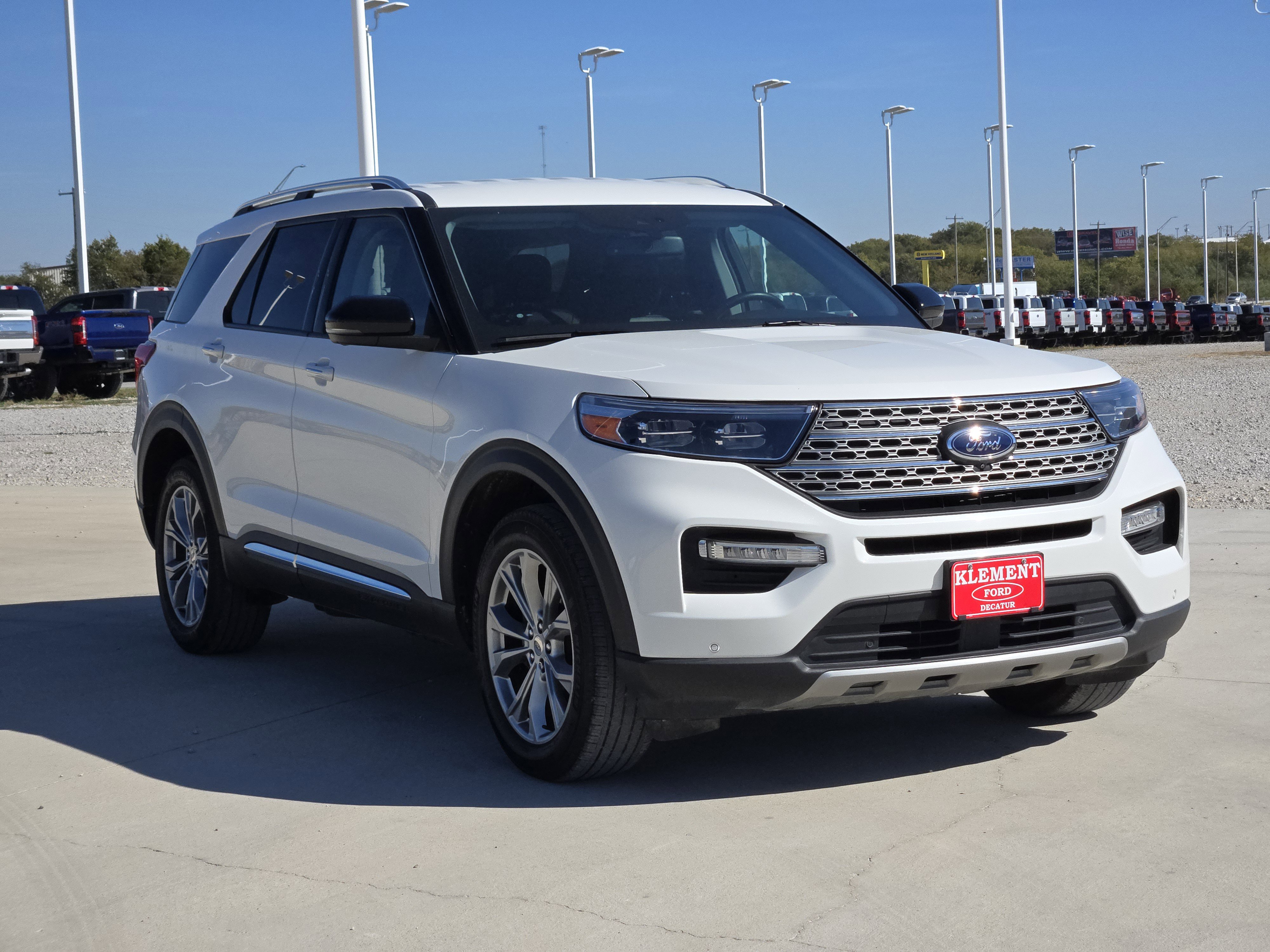 2022 Ford Explorer Limited photo 2