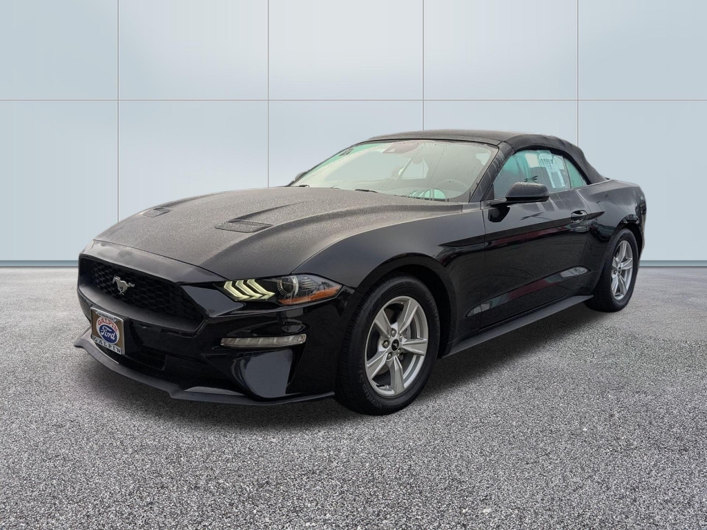 2022 Ford Mustang EcoBoost®
