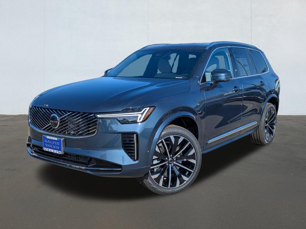 2026 Volvo XC90 B6 Plus 7-Seater