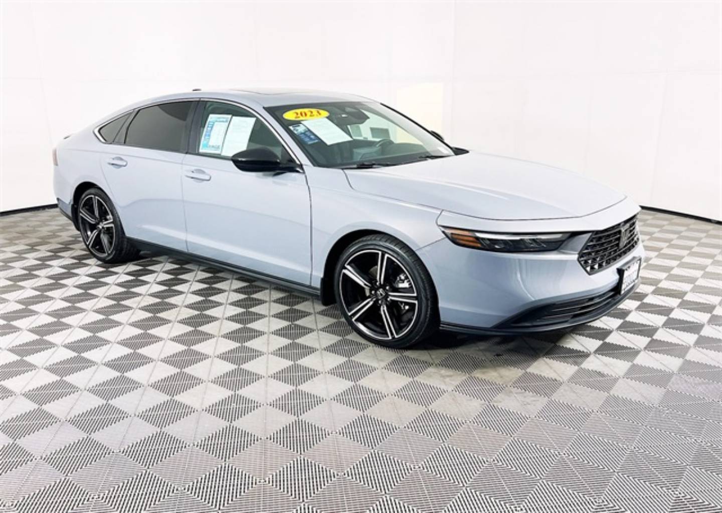 2023 Honda Accord Hybrid Sport's photo