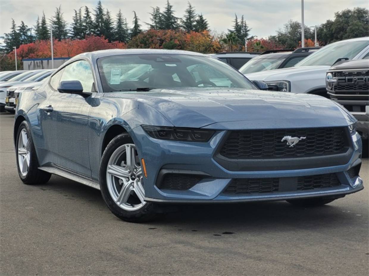 2026 Ford Mustang EcoBoost's photo