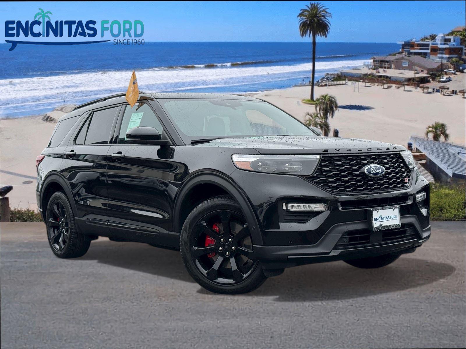 2022 Ford Explorer ST's photo