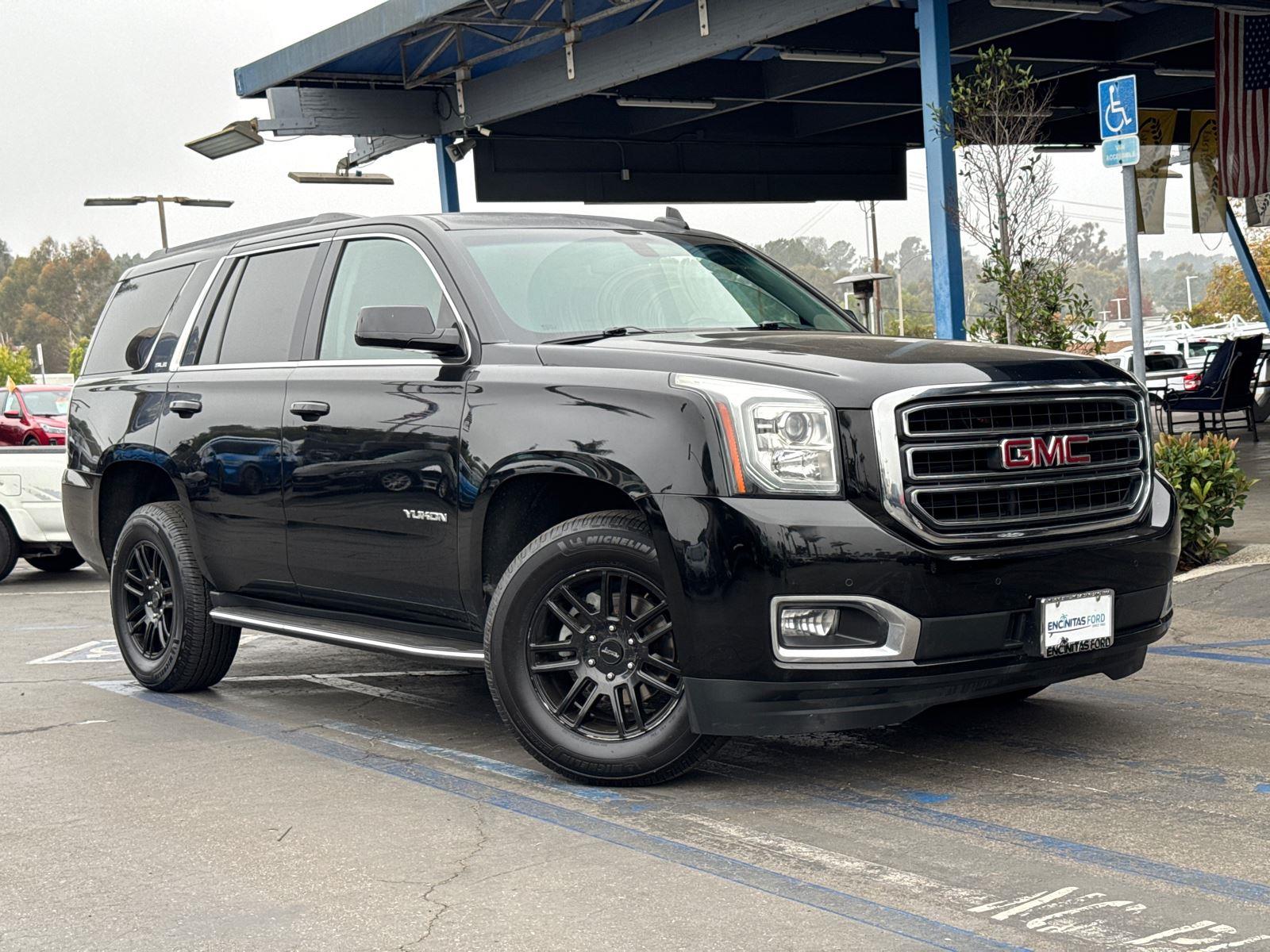 2019 Gmc Yukon SLE photo 2