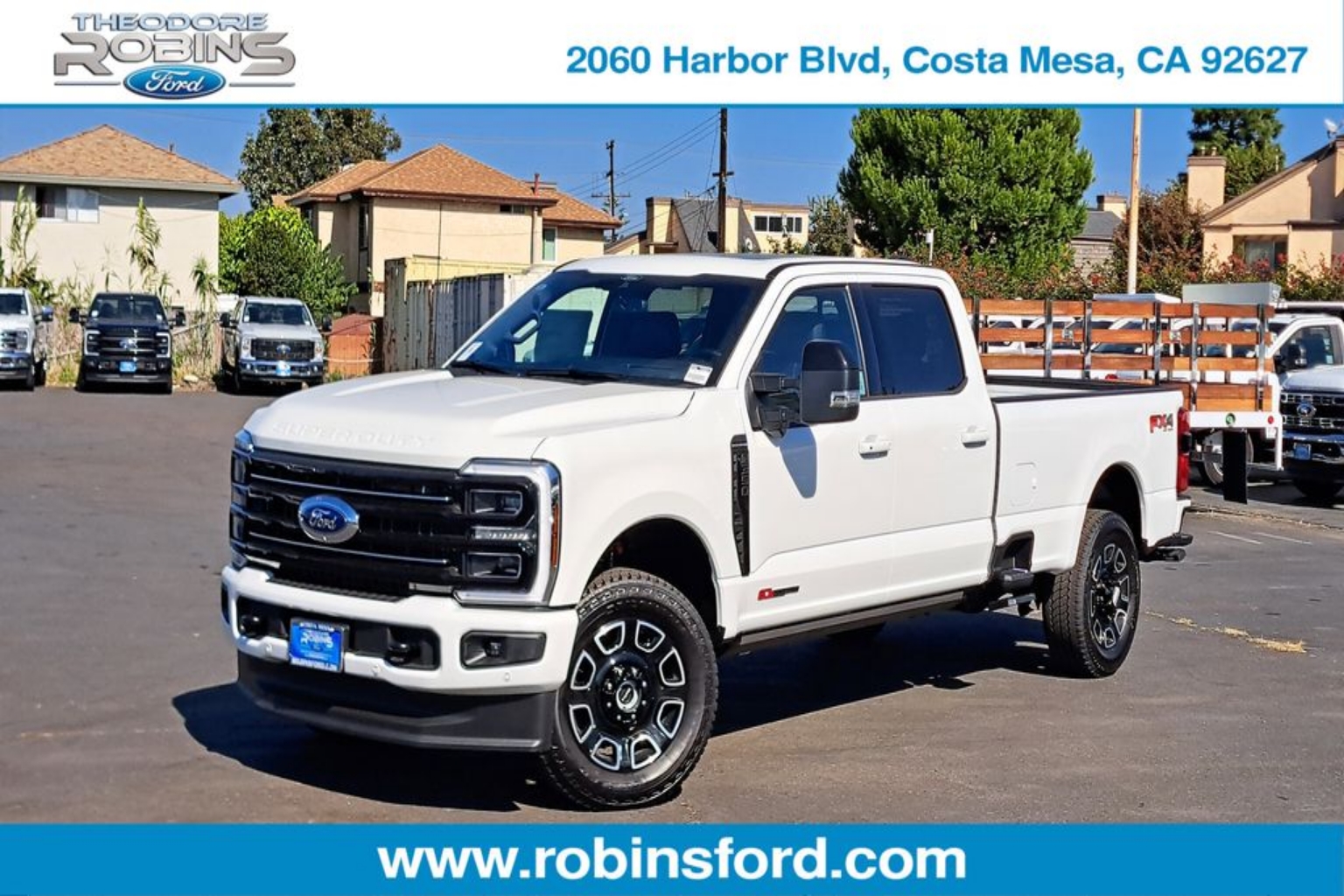 2026 Ford F-350 Super Duty Platinum's photo