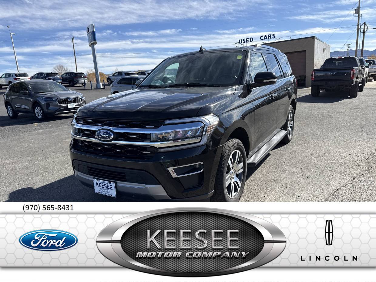 2024 Ford Expedition Limited's photo