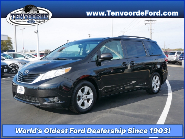 2015 Toyota Sienna LE