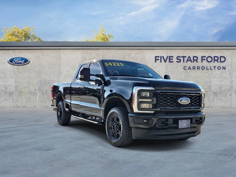2023 Ford Super Duty F-350 SRW XLT