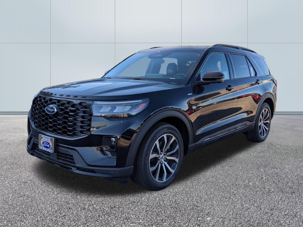 2025 Ford Explorer ST Line