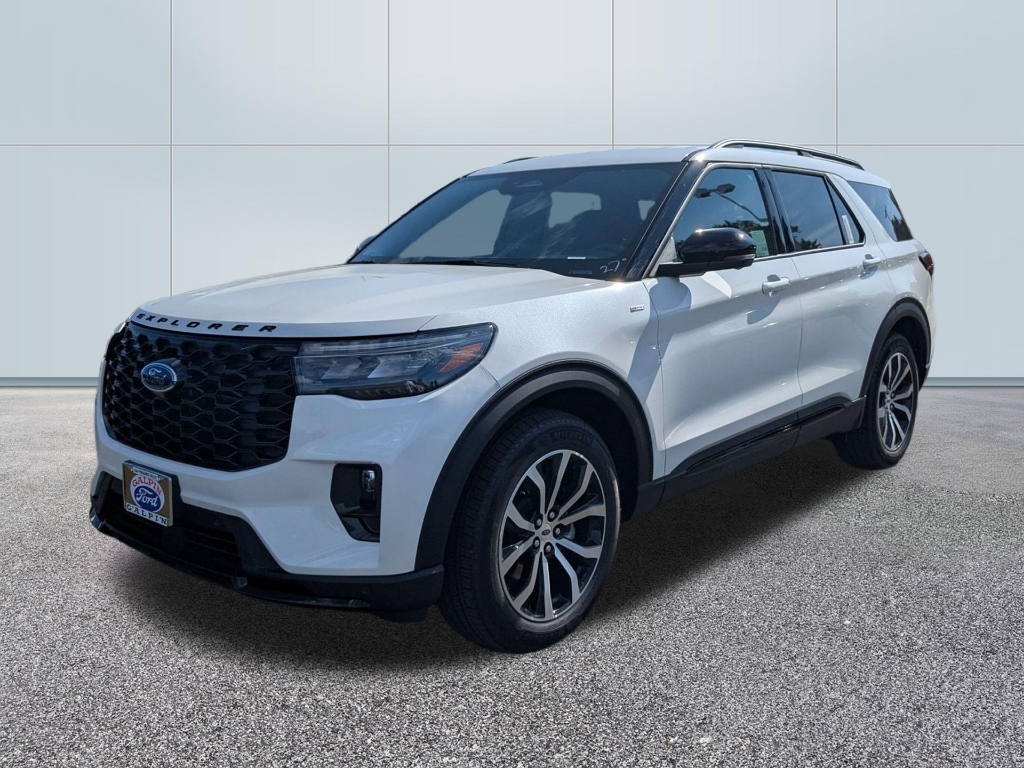 2025 Ford Explorer ST Line