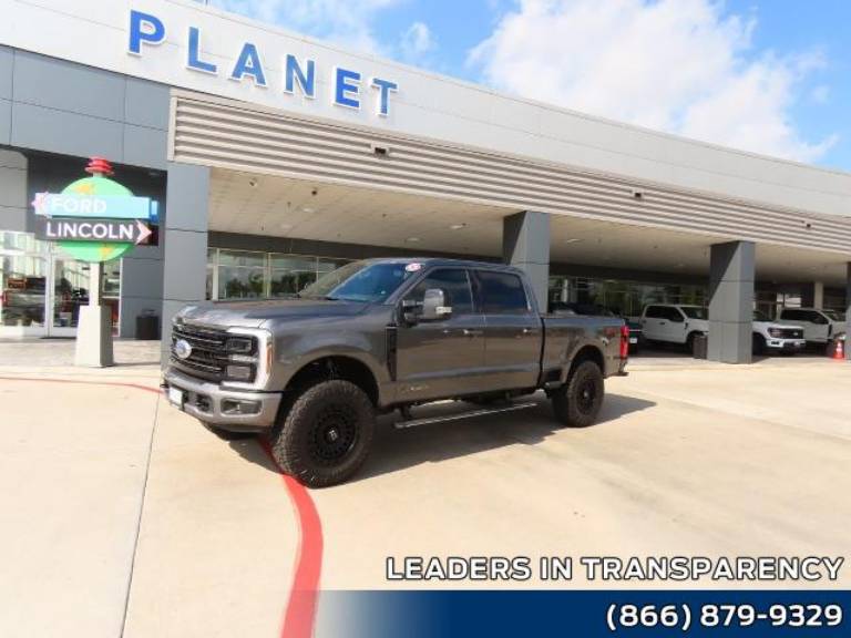 2025 Ford Super Duty F-250 SRW Platinum 4WD Crew Cab 6.75' Box