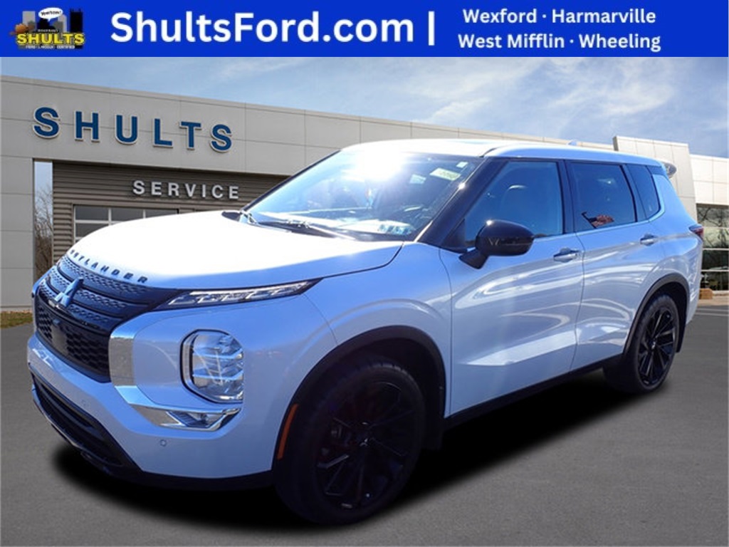 Used 2022 Mitsubishi Outlander Black Edition