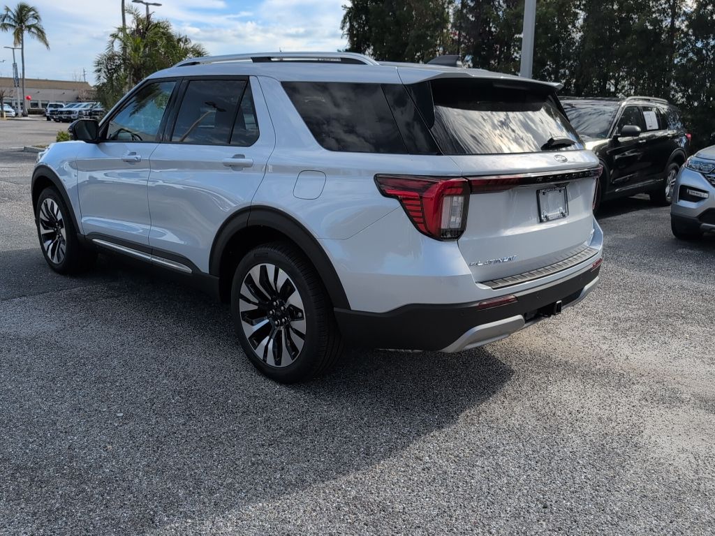 2026 Ford Explorer Platinum photo 4