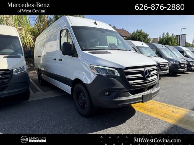 2026 Mercedes-Benz Sprinter 2500 Cargo 170 WB