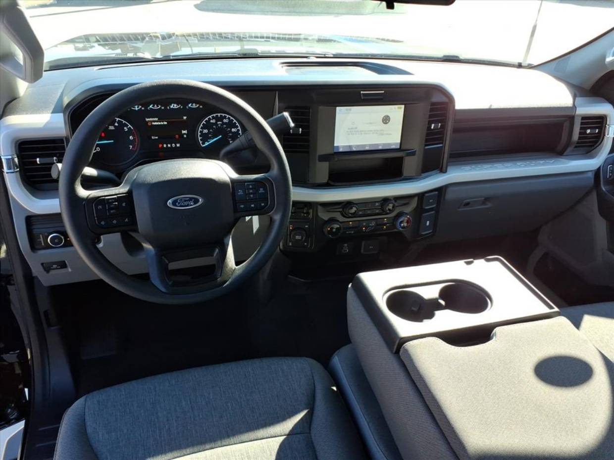 2026 Ford F-250 Super Duty XL - Photo 10