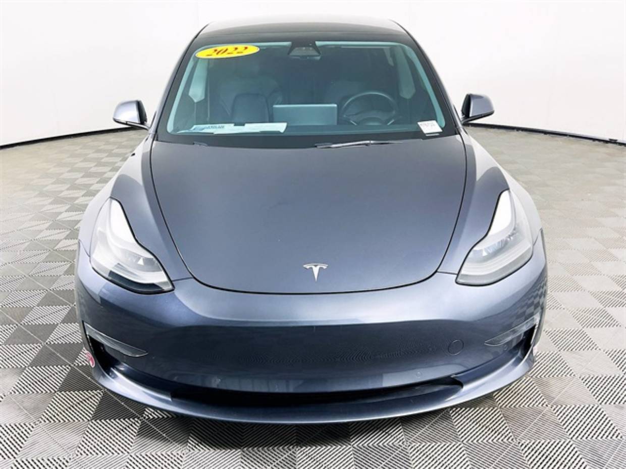 Used 2022 Tesla Model 3 Base with VIN 5YJ3E1EA9NF117106 for sale in Selma, CA