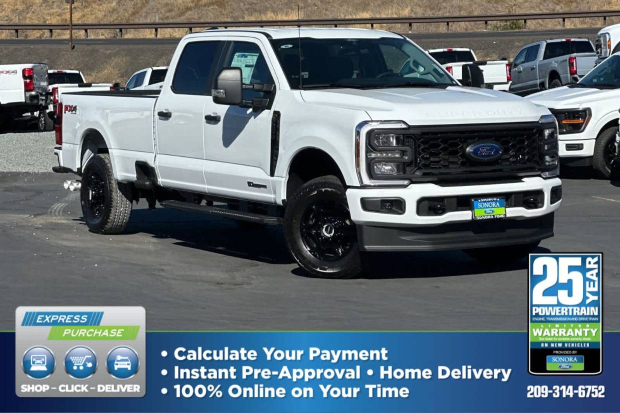 2026 Ford F-350 Super Duty XL's photo