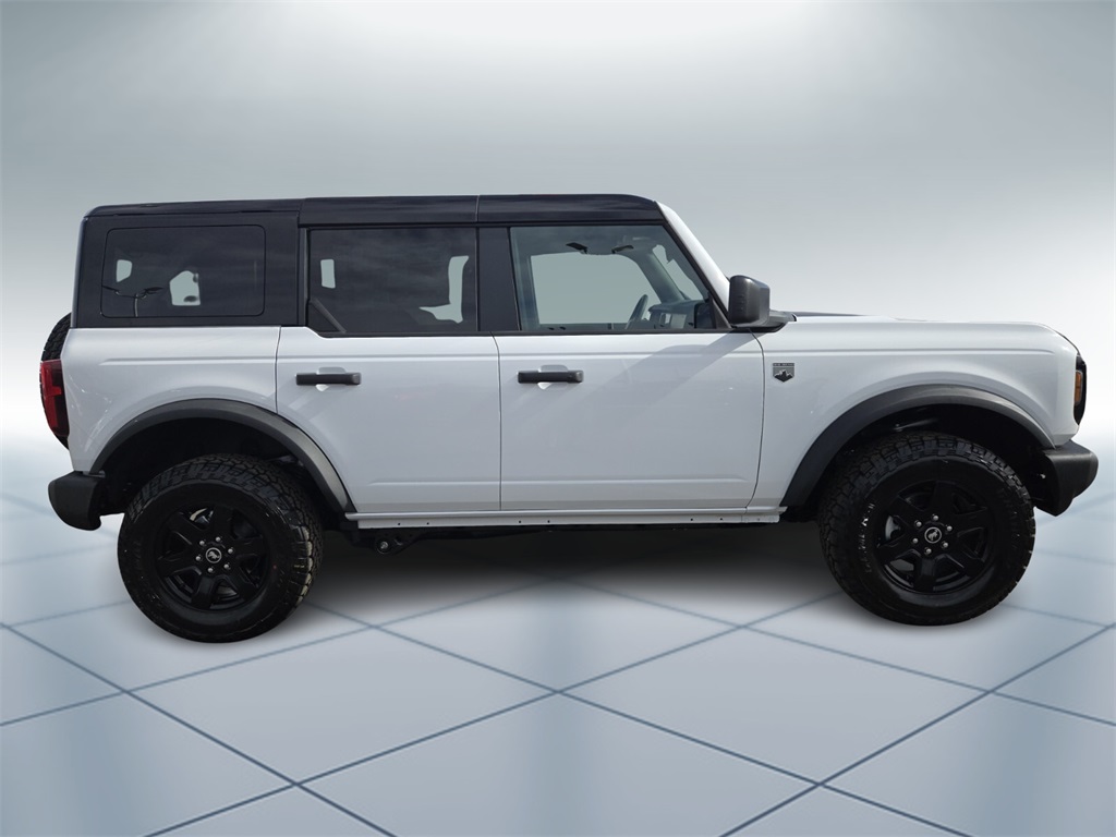 2025 Ford Bronco Big Bend photo 3