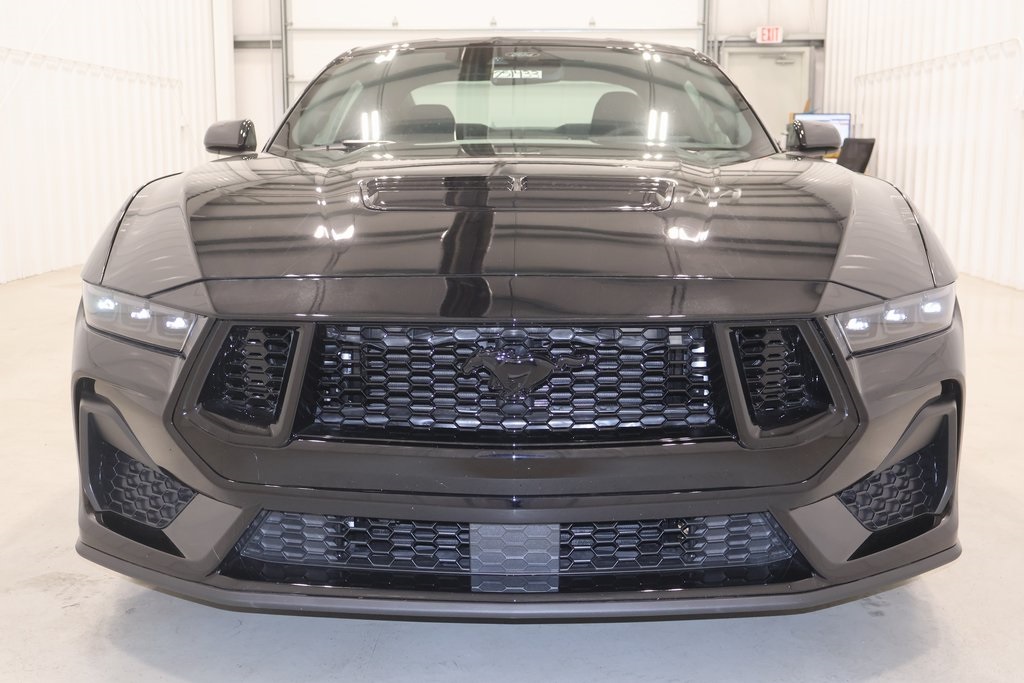 2025 Ford Mustang GT photo 3