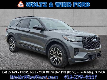 2025 Ford Explorer ST-Line