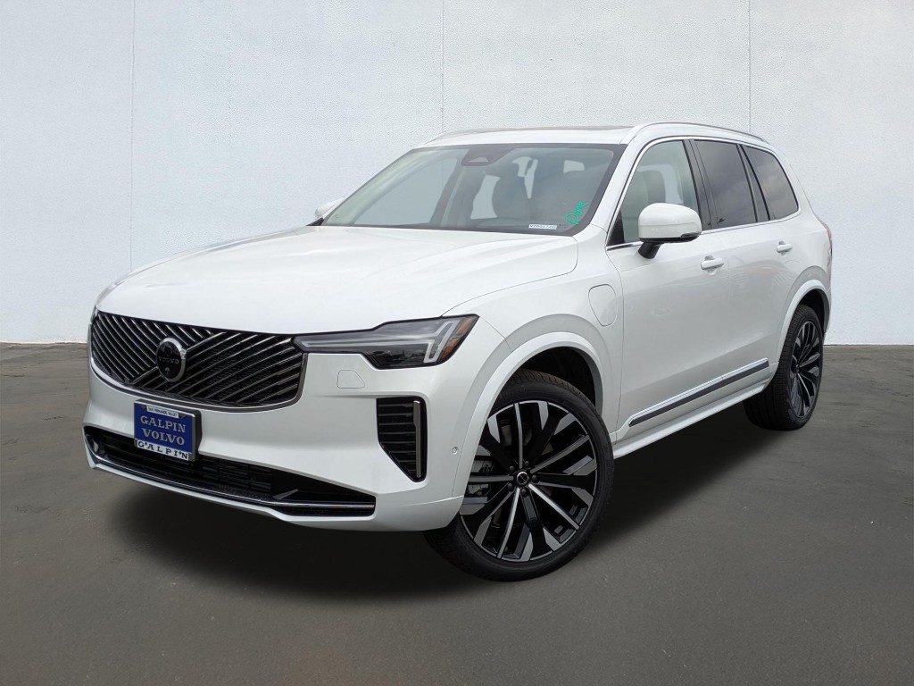 2026 Volvo XC90 Recharge Plug-In Hybrid T8 Ultra 7-Seater