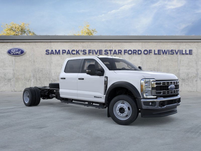 2025 Ford F-550SD XLT