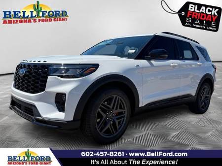 2025 Ford Explorer ST-Line