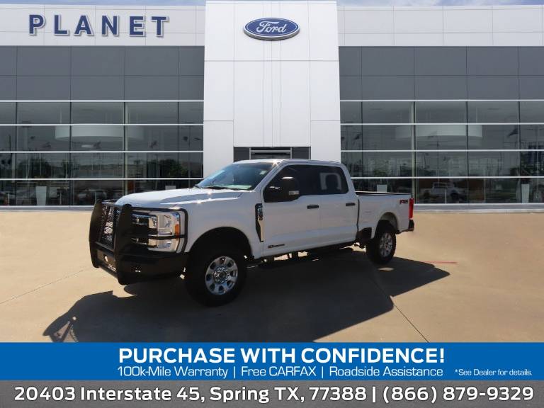 2023 Ford Super Duty F-250 SRW XLT 4WD Crew Cab 6.75' Box