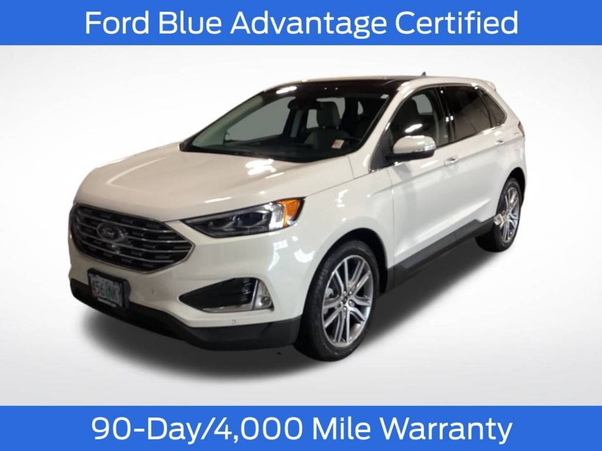 2024 Ford Edge Titanium's photo