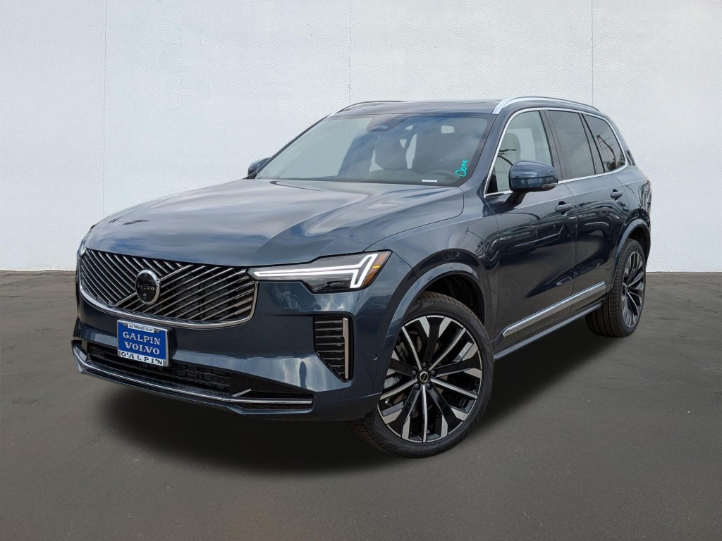 2026 Volvo XC90 B6 Plus 7-Seater