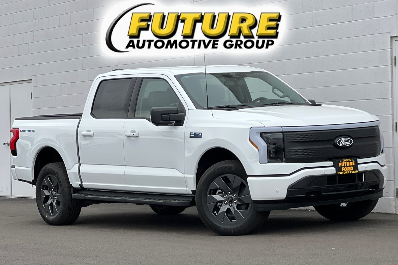 2025 Ford F-150 Lightning Flash