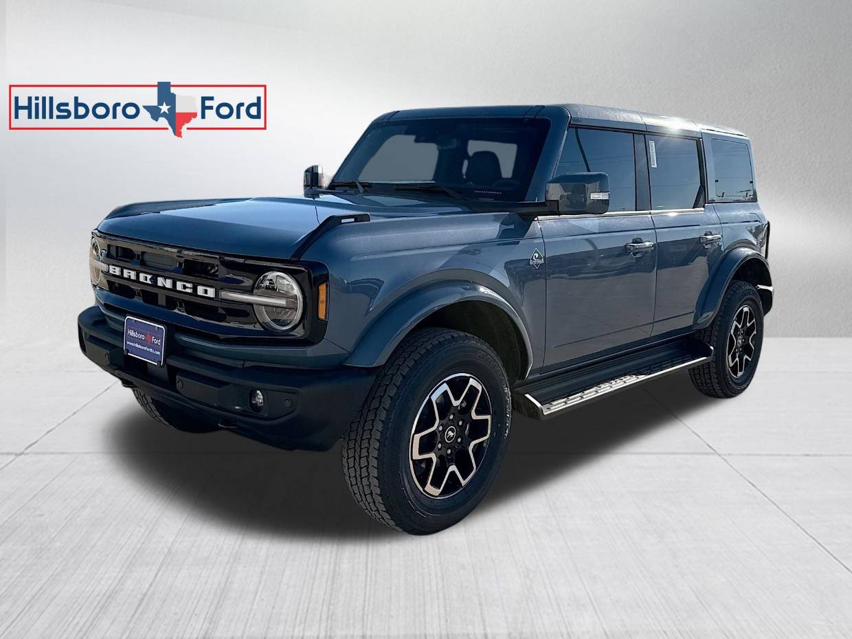 2025 Ford Bronco 4-Door Outer Banks's photo