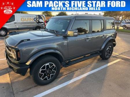 2023 Ford Bronco Outer Banks