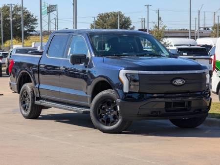 2025 Ford F-150 Lightning XLT