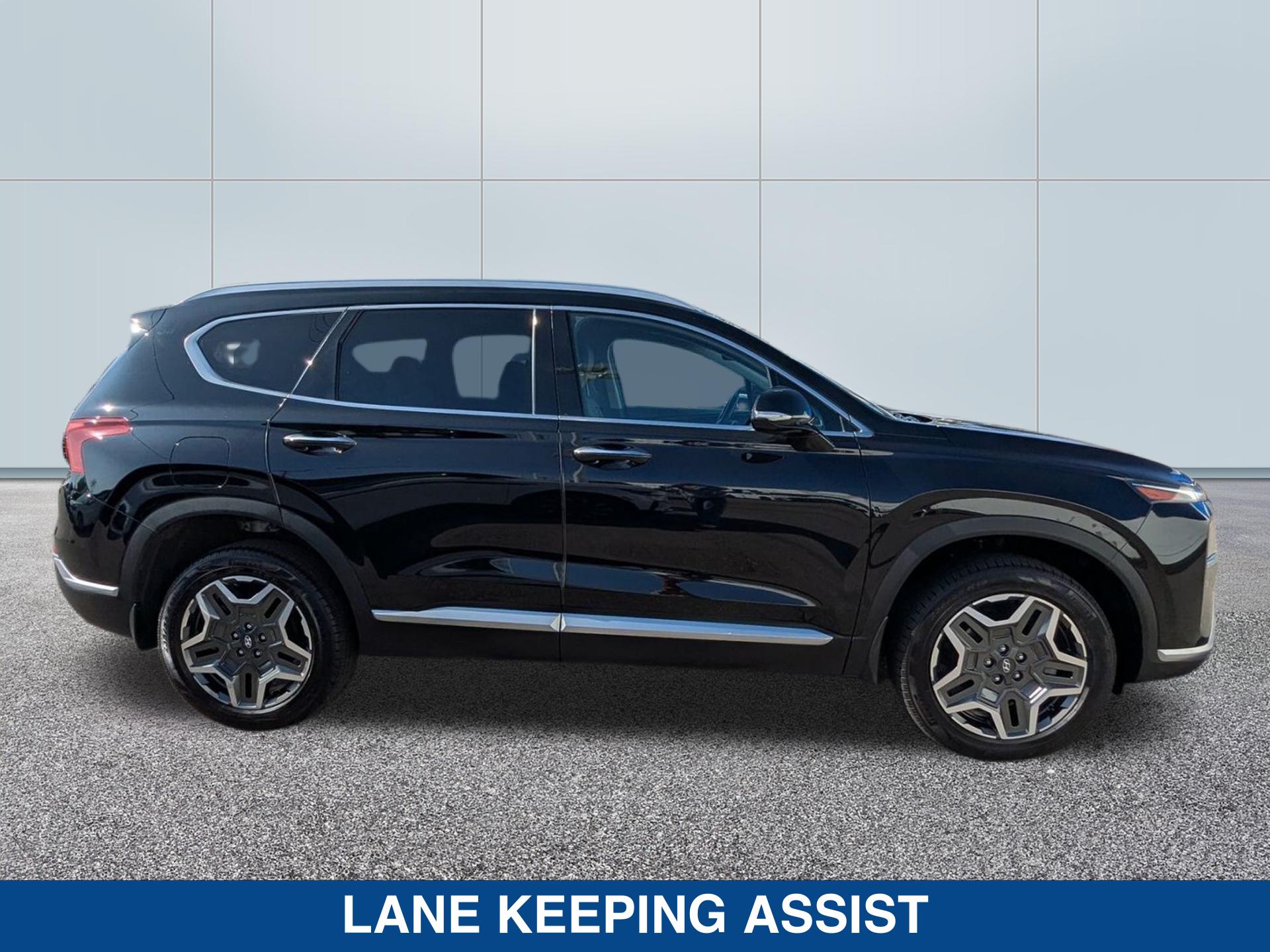 2022 Hyundai Santa Fe SEL Convenience photo 2