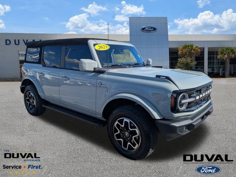 2023 Ford Bronco Outer Banks