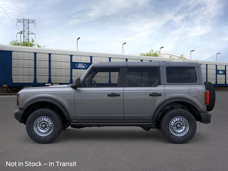 2025 Ford Bronco Base photo 2