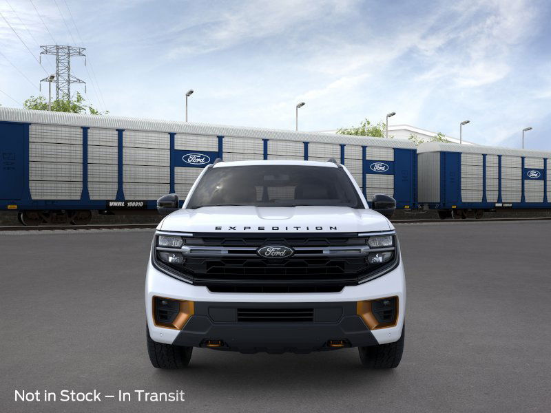 2025 Ford Expedition photo 3
