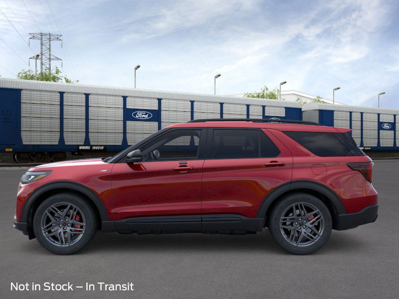 2026 Ford Explorer ST-Line photo 3