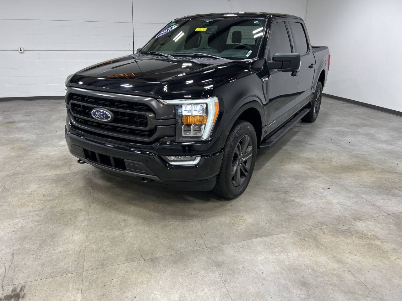 2023 Ford F-150 XLT's photo