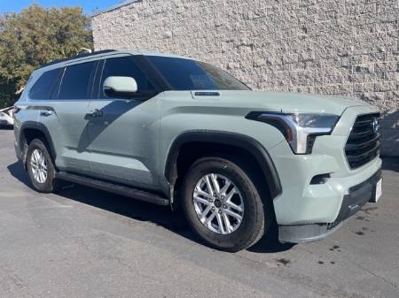 2024 Toyota Sequoia SR5