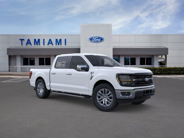 2025 Ford F-150 XLT photo 3