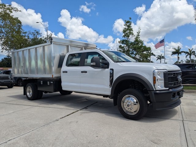 2025 Ford F-450 photo 4