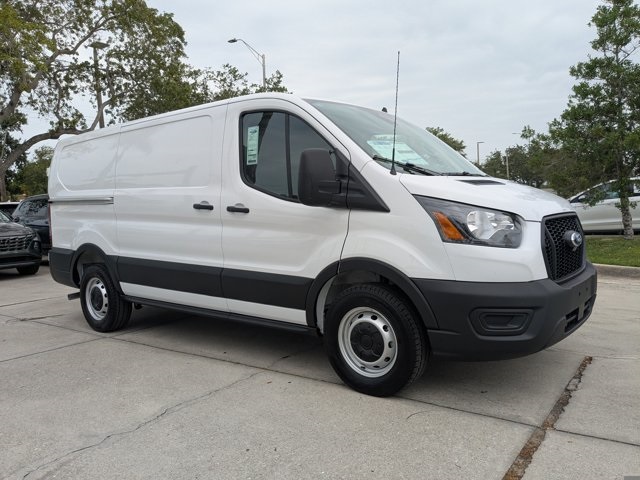 2025 Ford Transit photo 3