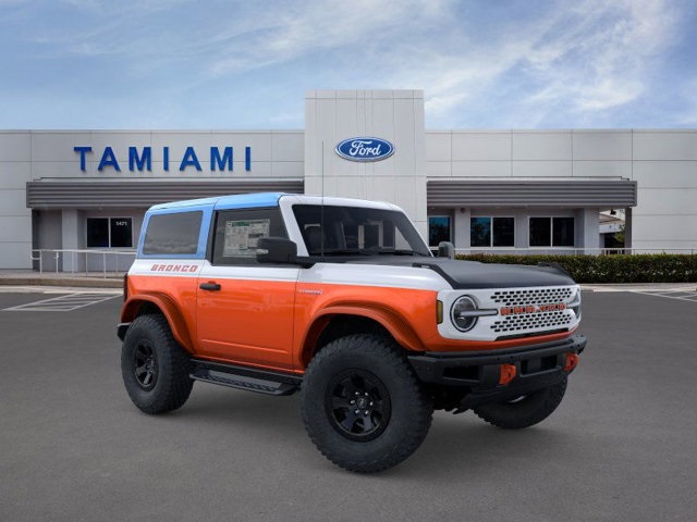 2025 Ford Bronco First Edition photo 4