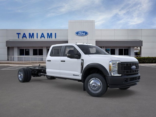2025 Ford F-450 photo 4